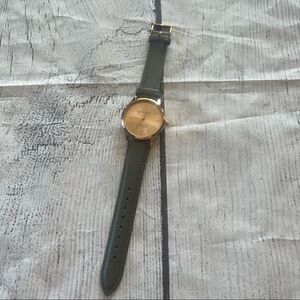 Monroe Classique Womens Leather Band Water Resistant Watch Brand New